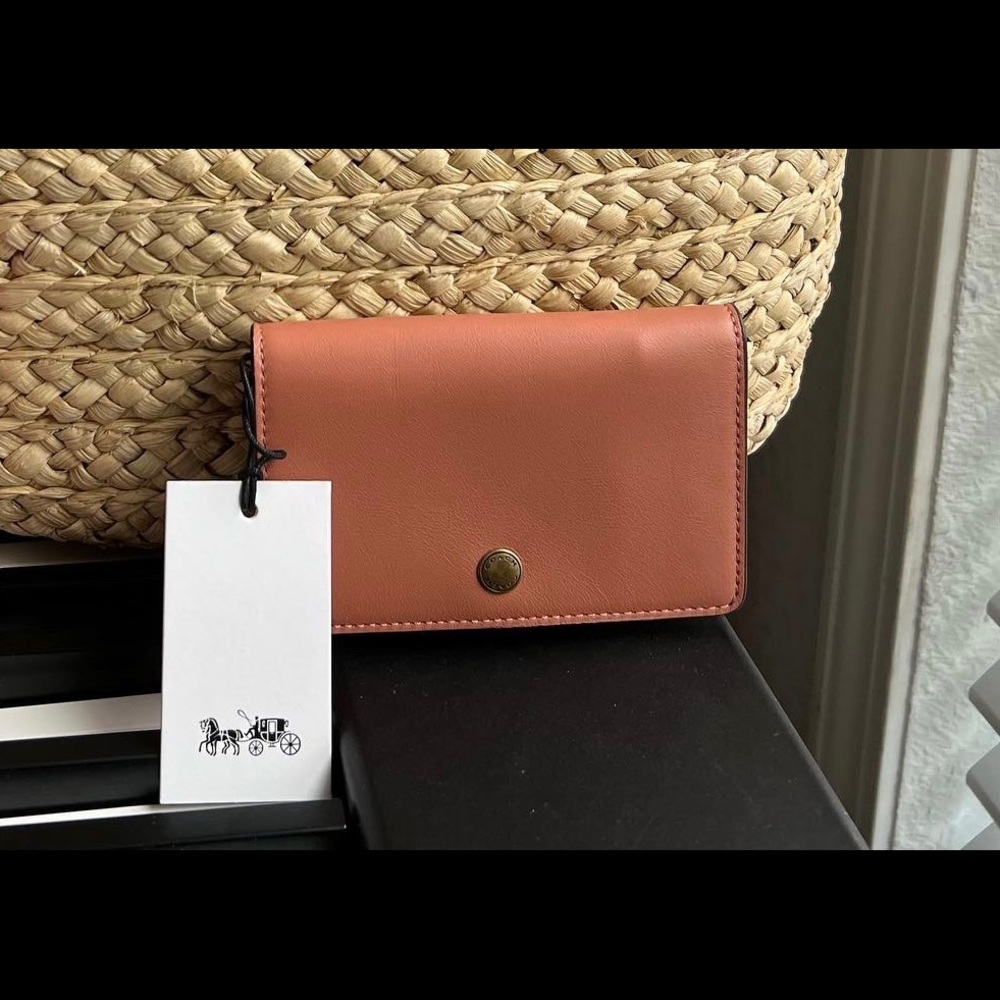 Coach 1941 Leather Fold-Over Snap Card Holder